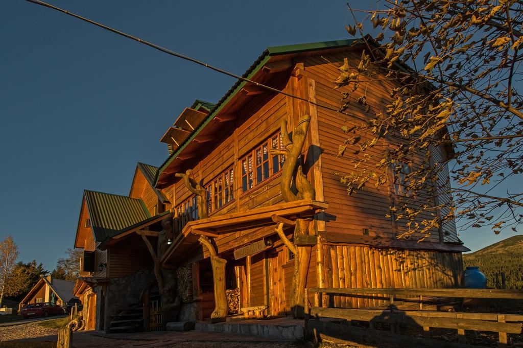 Guesthouse Planinarski Dom Neviden'O Žabljak Екстериор снимка